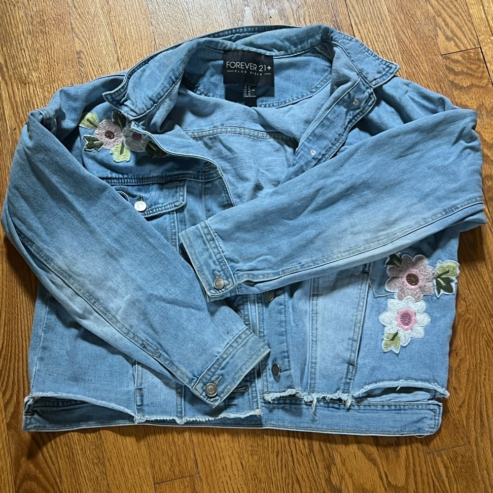 Forever 21 flower patch Jean jacket